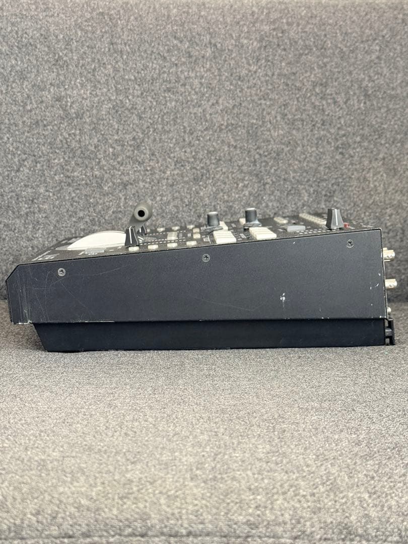 Roland EDIROL V-8 【8チャンネルビデオミキサー】　動作確認済み