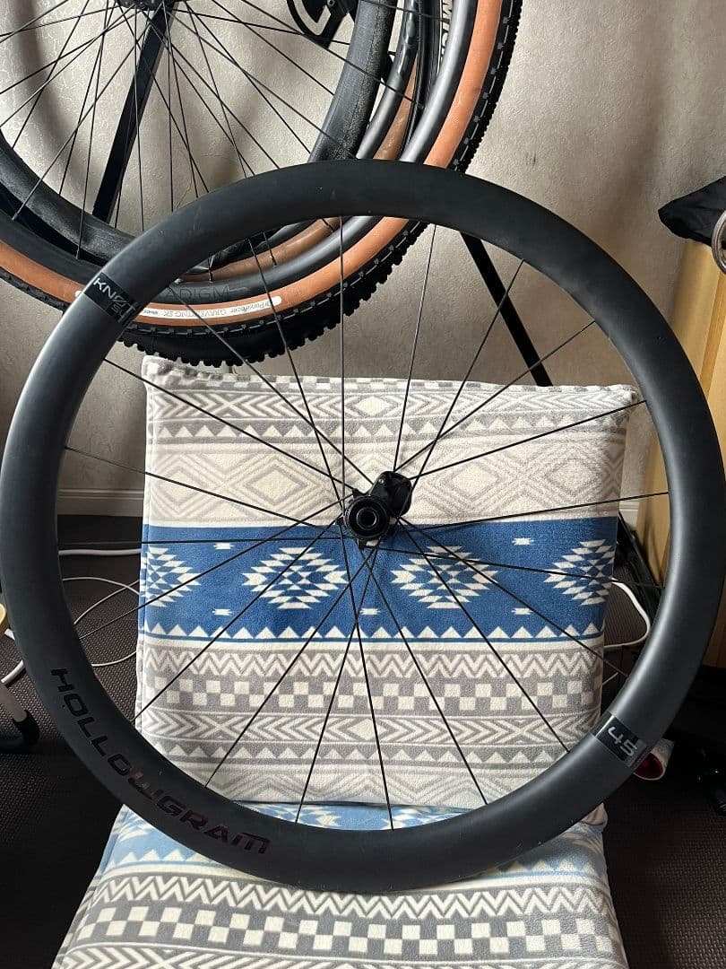 HOLLOWGRAM クリンチャータイヤ ホイール