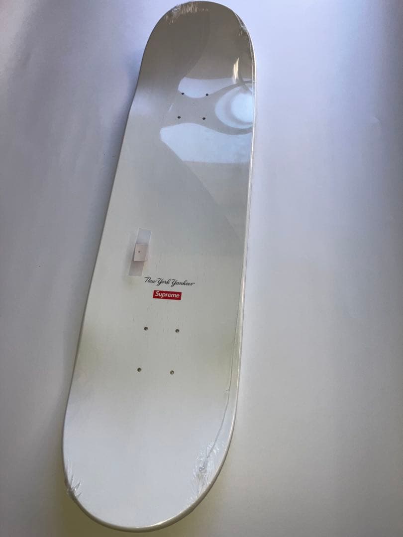 Supreme New York Yankees Skateboard 白