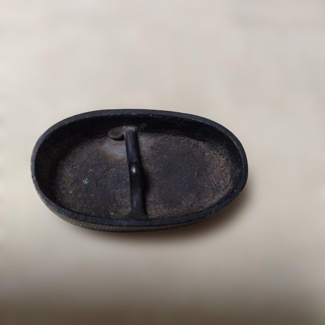 ヴィンテージ刀剣の縁金物と口金物