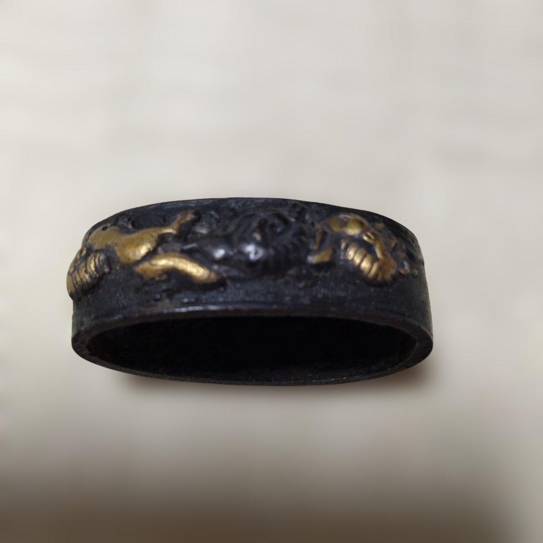 ヴィンテージ刀剣の縁金物と口金物