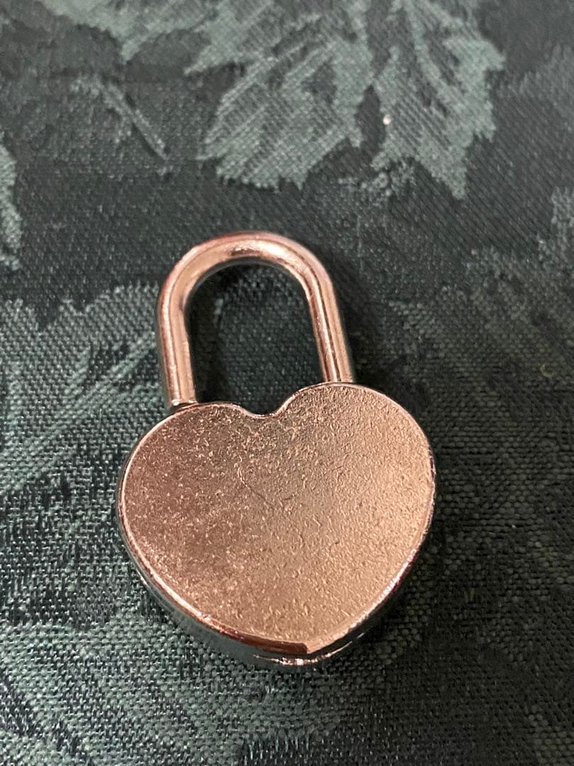 サンリオ　キティ　ダイアリー　日記帳　鍵付き　箱入り　平成　レトロ　希少　レア