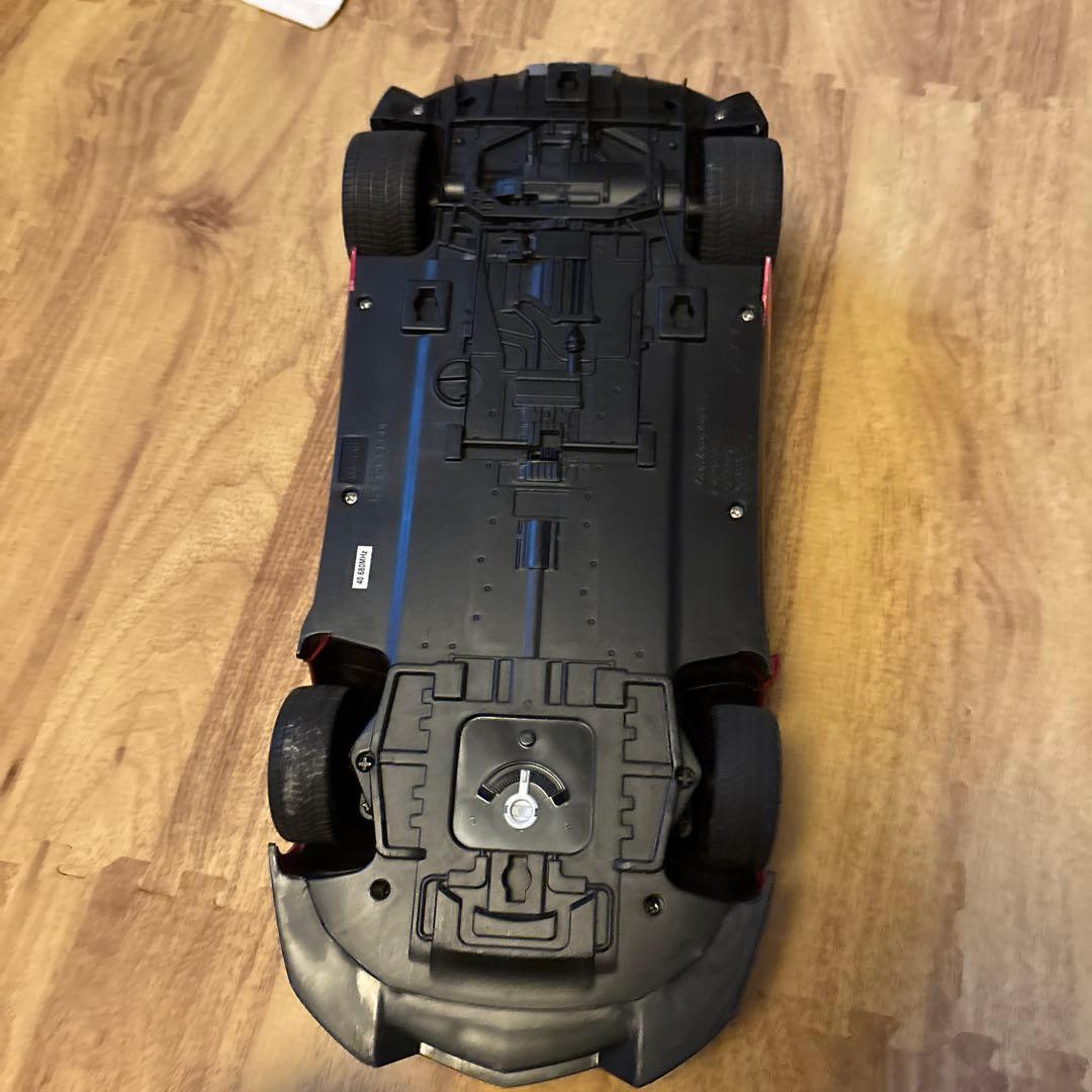 Lamborghini Aventador 1/18 レッド