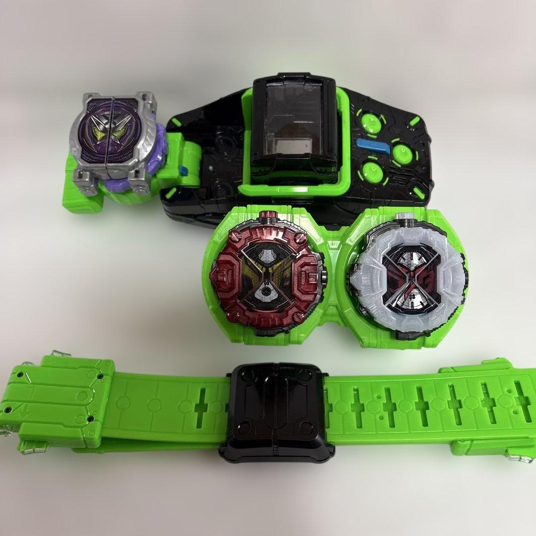 BANDAI 仮面ライダージオウ　DXジクウドライバー　DXライドウォッチ　武器