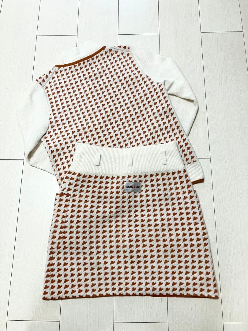 (美品)アルチビオarchivioニットプルオーバー・スカートサイズ36