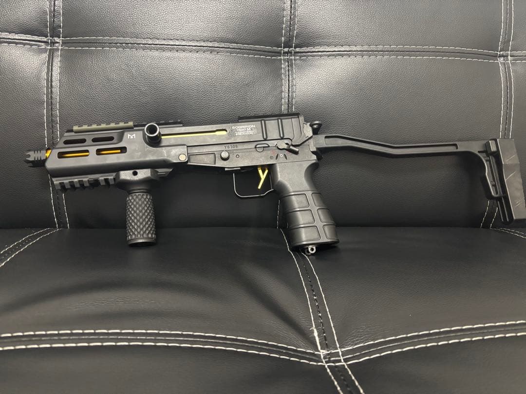 東京マルイ SCORPION mod.M ［ショップカスタム］付属品有り！