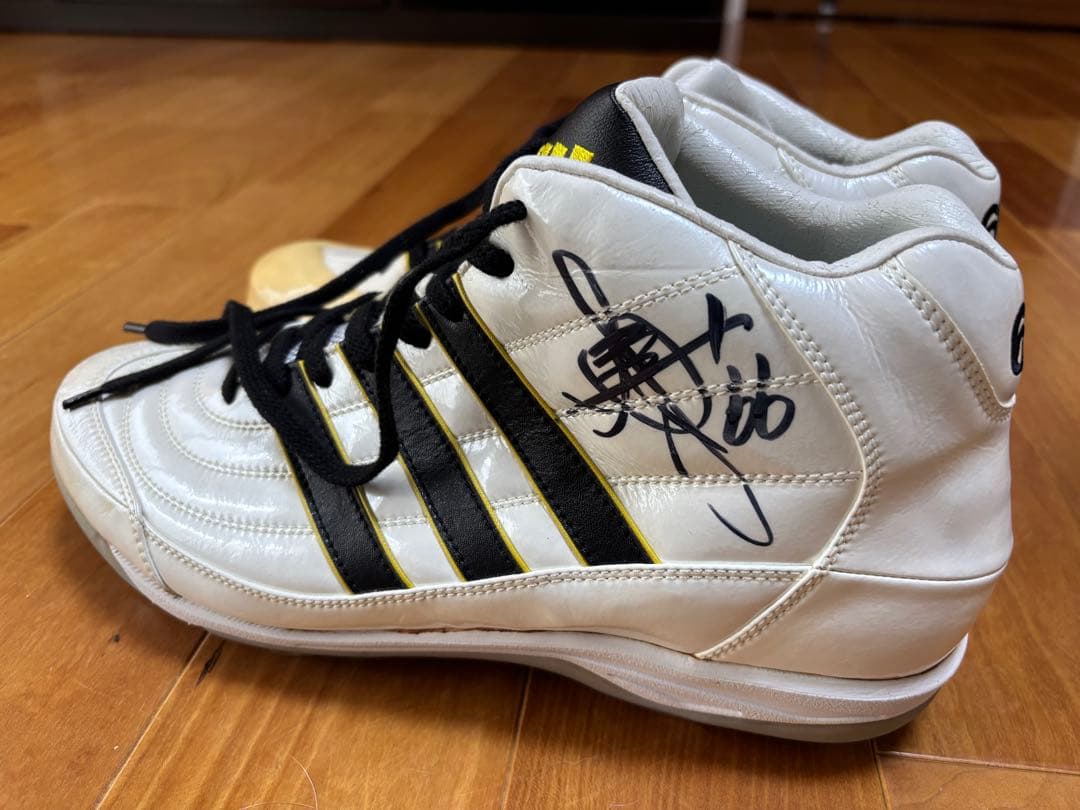 adidas スパイク サイン入り 66
