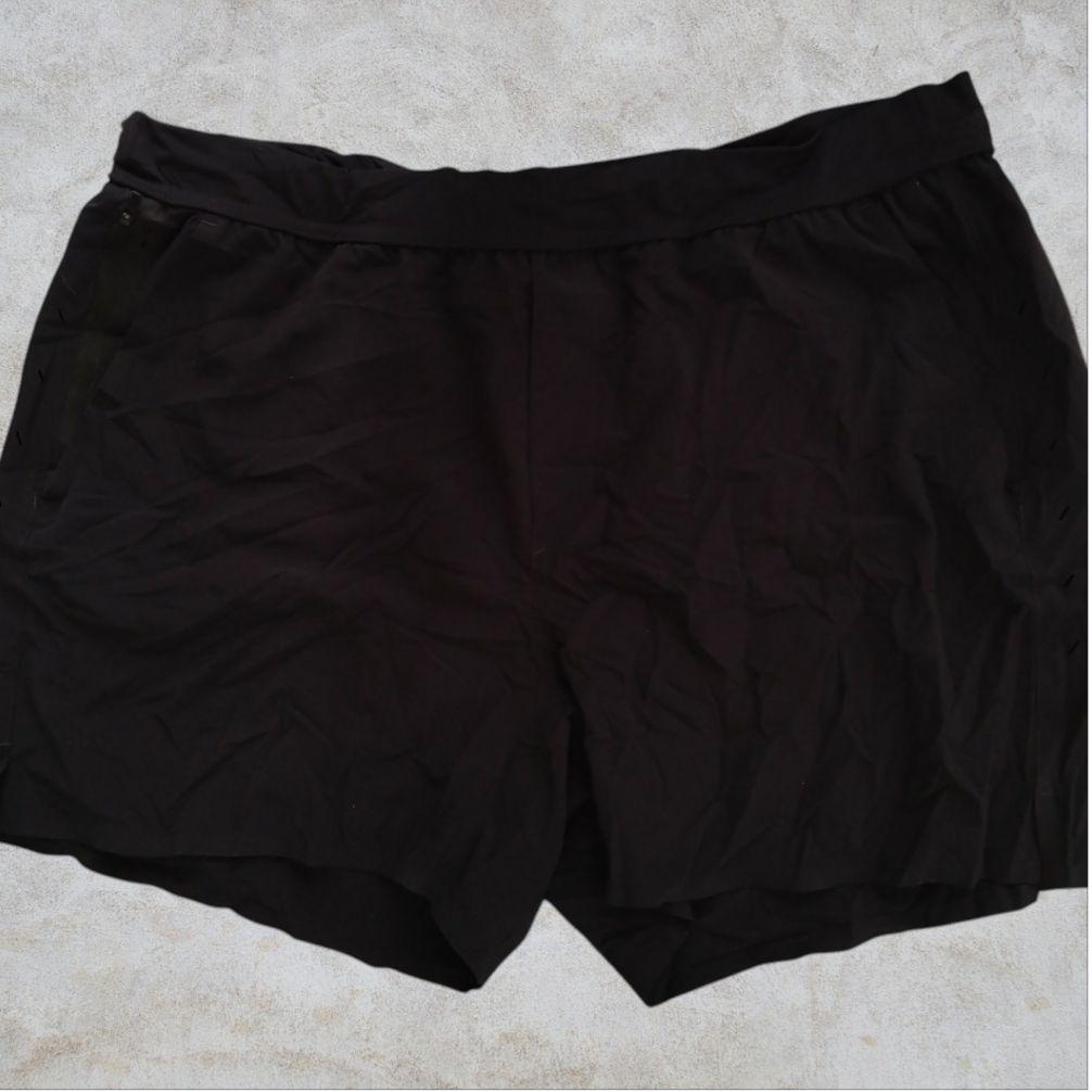 ✨希少【2XL】 ショートパンツ 黒 速乾　Ten Thousand　筋トレ