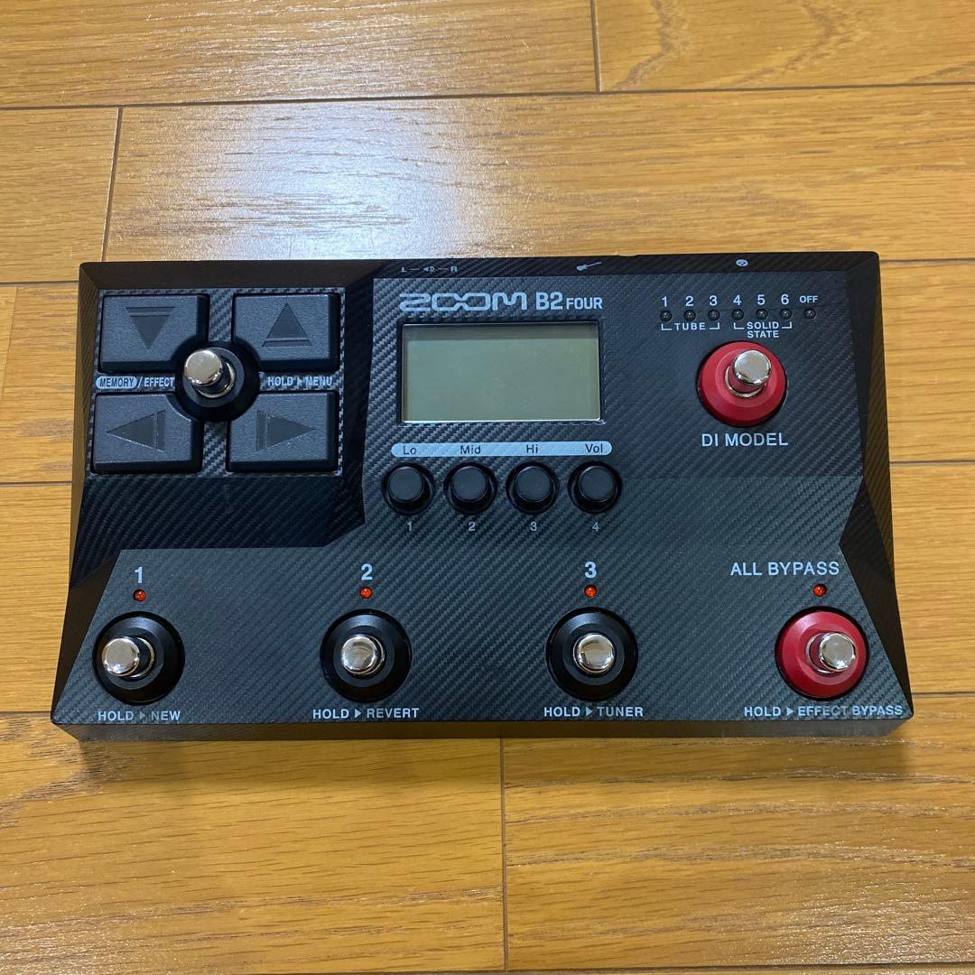 ZOOM B2 FOUR ベースエフェクター マルチエフェクター