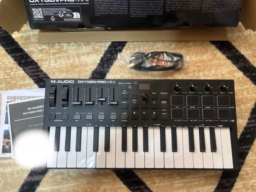 M-AUDIO Oxygen Pro Mini MIDIキーボード