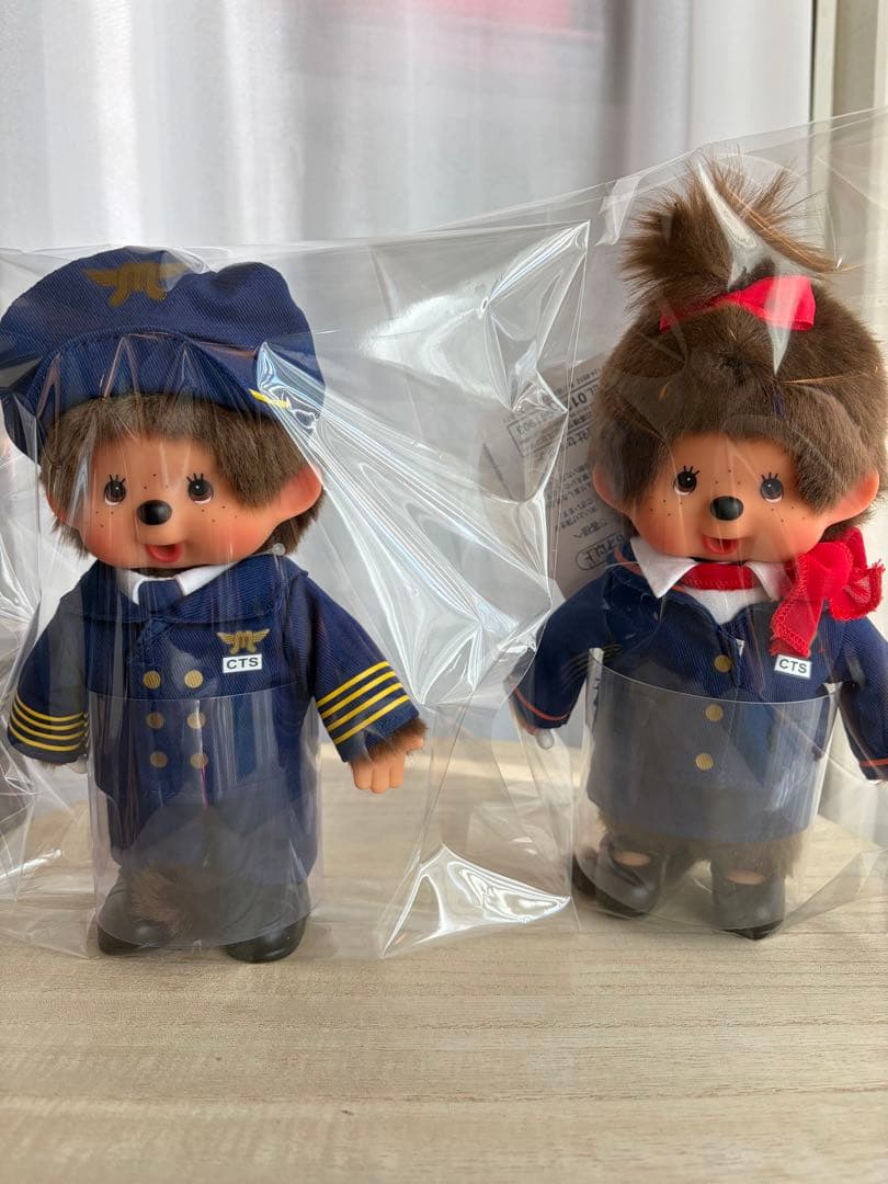 新千歳空港限定　モンチッチ パイロットと客室乗務員 セット