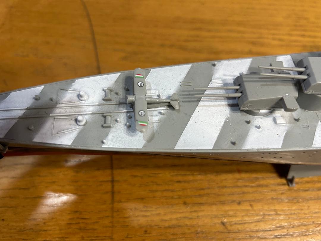 イタリア高速巡洋艦ポーラ1/350サイズ精密製作、完成品送料込み販売