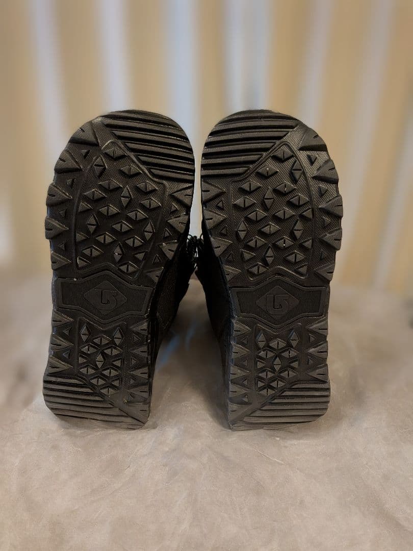 DOLSKY　BURTONスノーボードブーツ