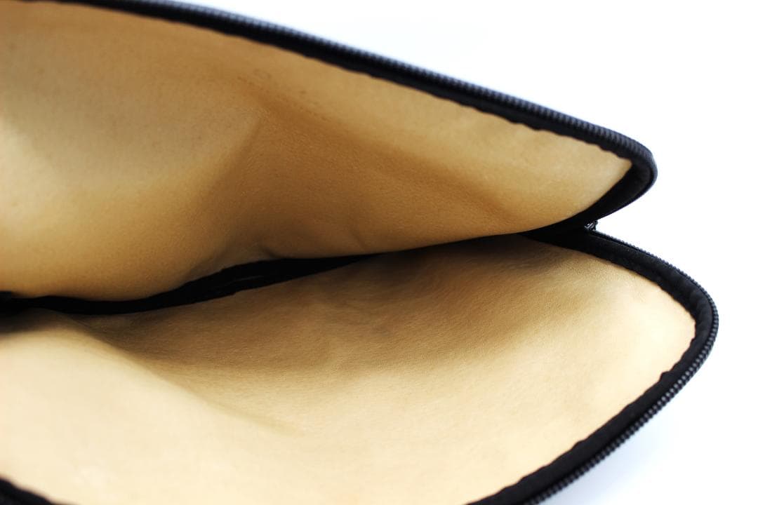 アクセサリー Rapha TRAVEL POUCH Large leather Pouch