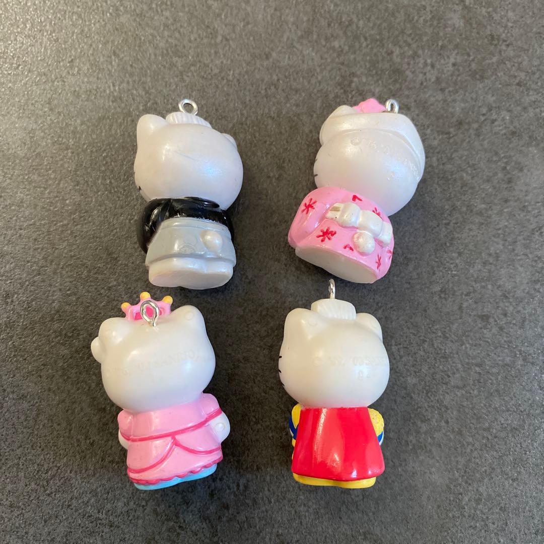 サンリオ ハローキティ ストラップ 12個セット 2000~2001年物
