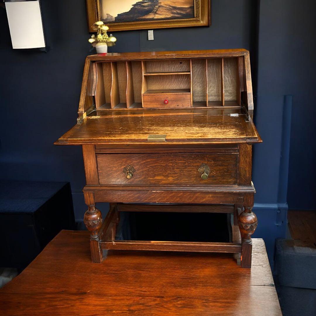 なべちゃん❣️英国 アンティーク家具 ライティングビューロー オーク 1