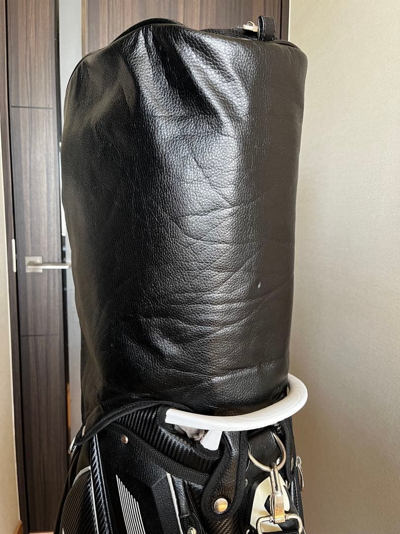 良品　人気ニューバランスゴルフ 9.0型 カート型キャディバッグ 　レザー調　黒