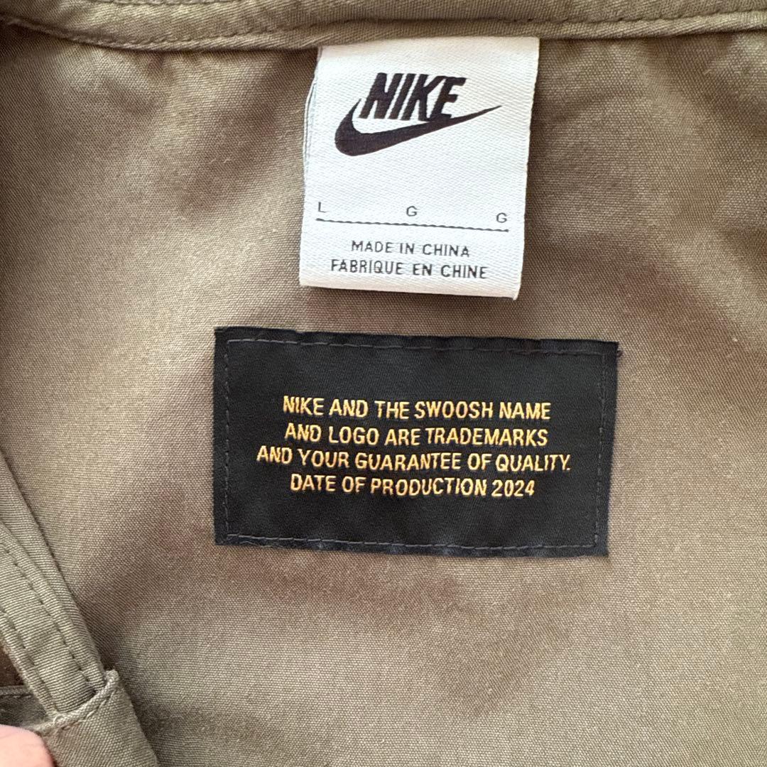 NIKEフィッシングベスト オリーブ