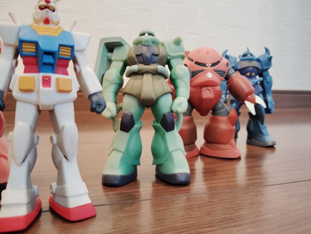 初代　機動戦士ガンダム　フィギアセット　ソフビ（オマケ付き）
