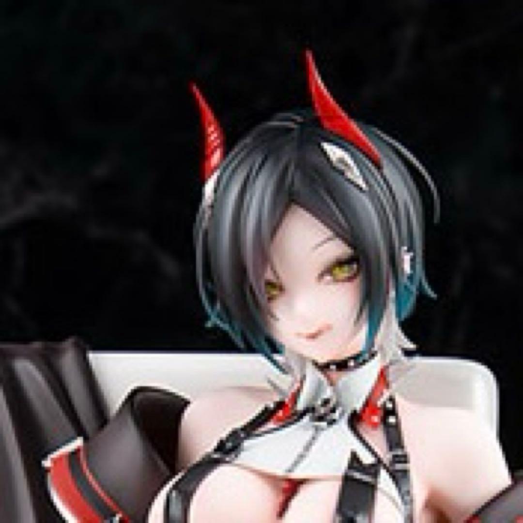 あみあみ限定特典付き　アズールレーン ウルリッヒ・フォン・フッテン