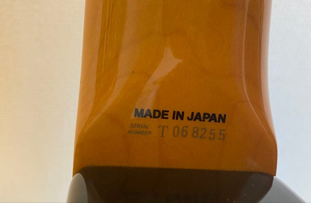 Fender Japan ST62M-US ミディアムスケール