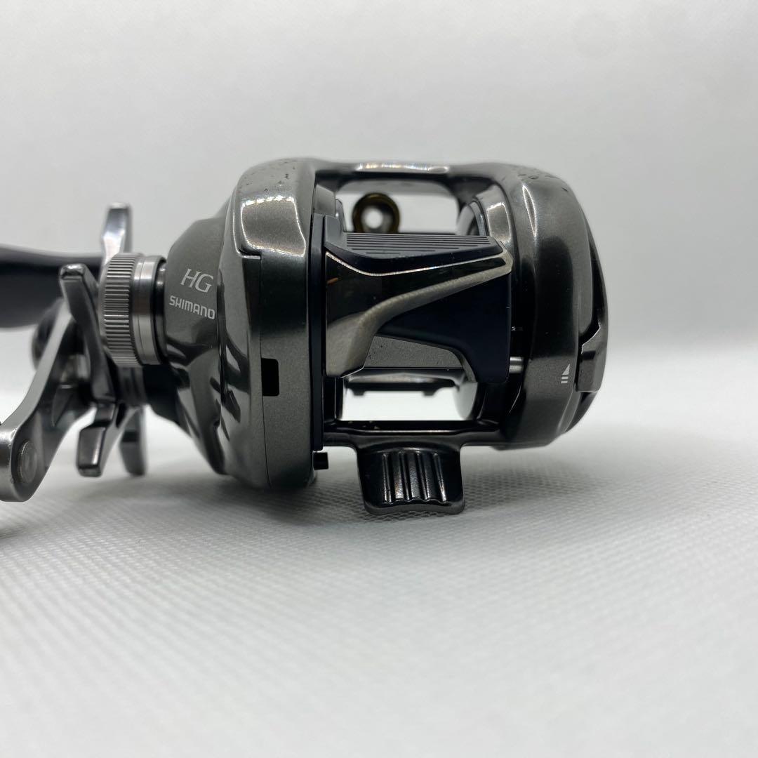 ニ*2様 SHIMANO シマノ 20メタニウムHG 左ハンドル