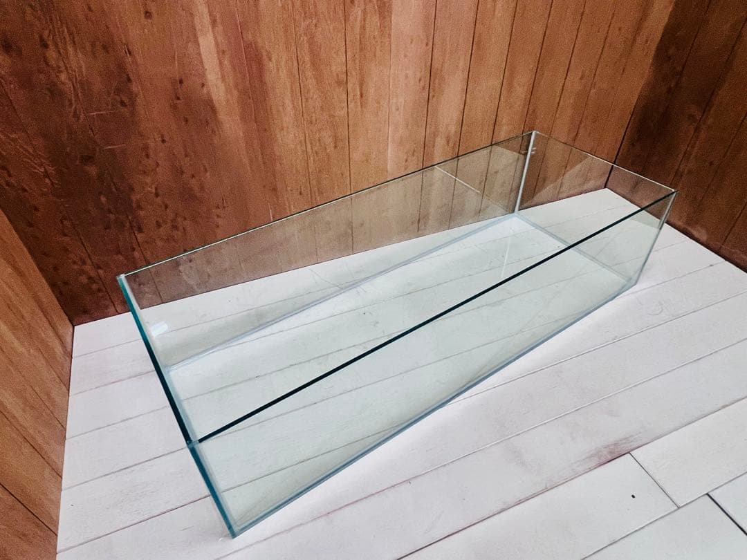1台のみ　大型フラットサイズ　1200Ｘ450Ｘ300㎜水槽