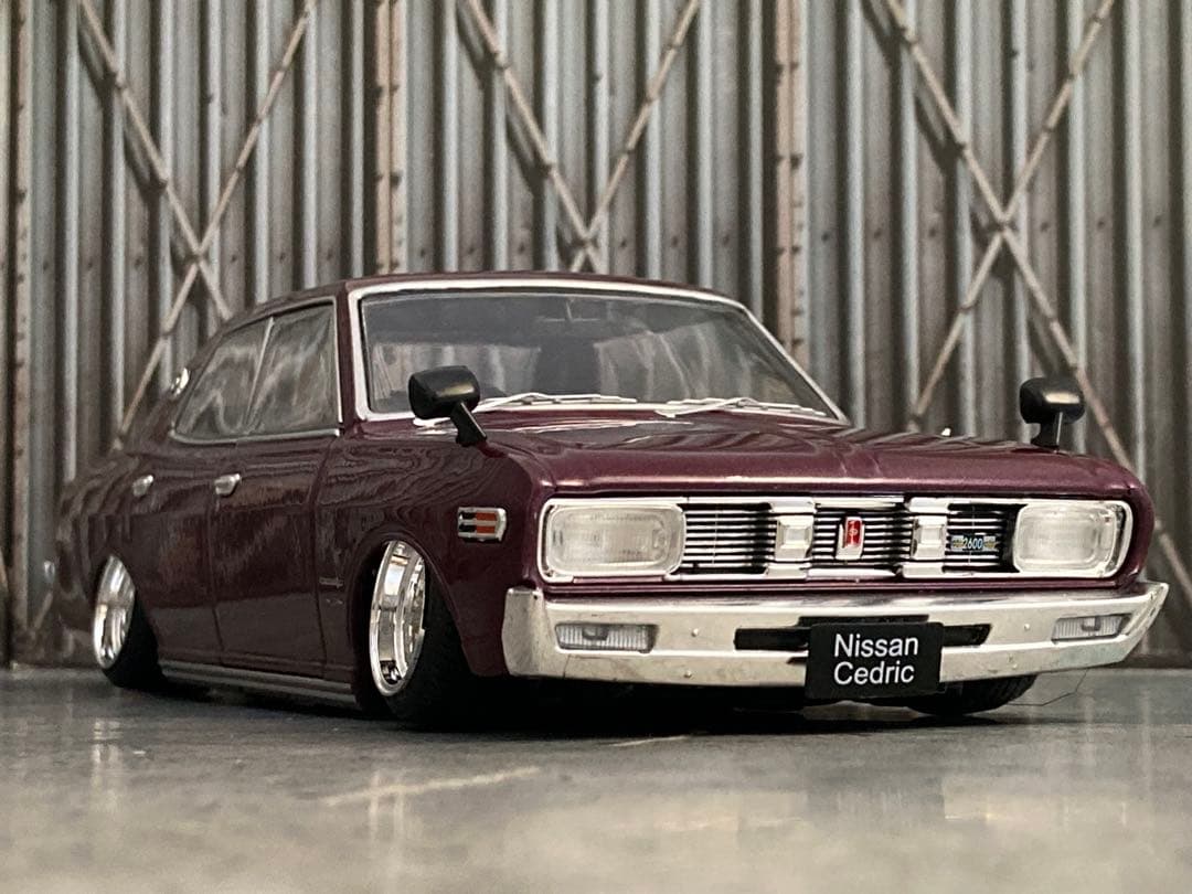 1/24 ニッサン セドリック4ドアHT（カスタム品）