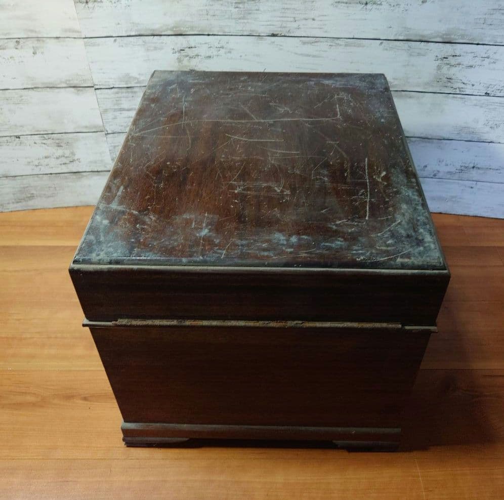 アンティク　ＫＩＮＧＤＯＭ 蓄音機　REGID TERED-TRADE MARK