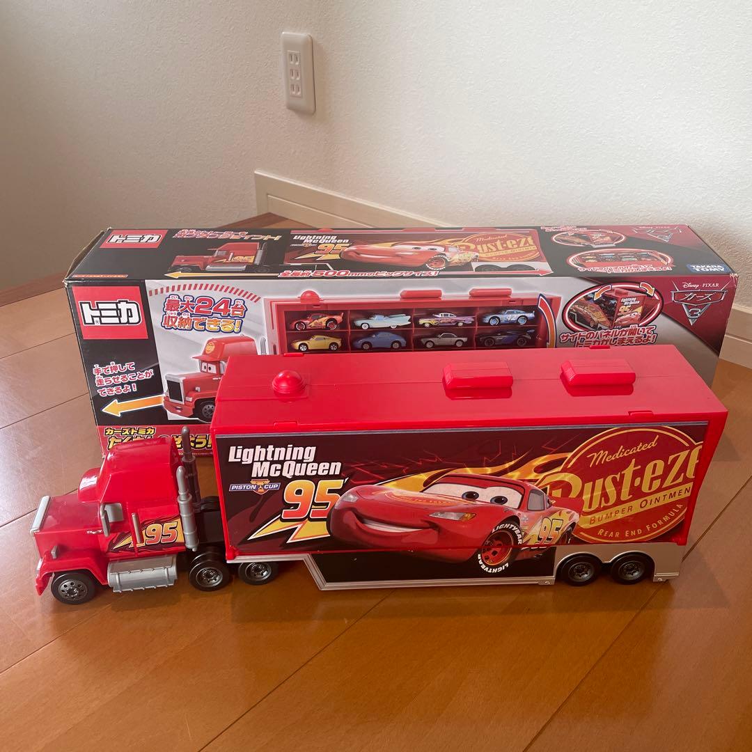 カーズトミカ　たくさんのせよう！大きなマック