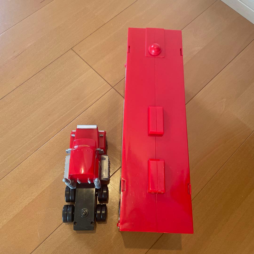 カーズトミカ　たくさんのせよう！大きなマック