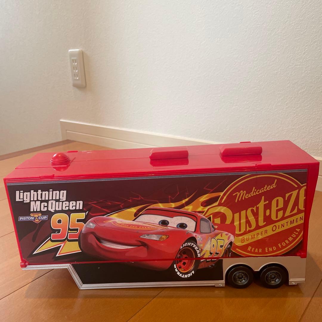 カーズトミカ　たくさんのせよう！大きなマック