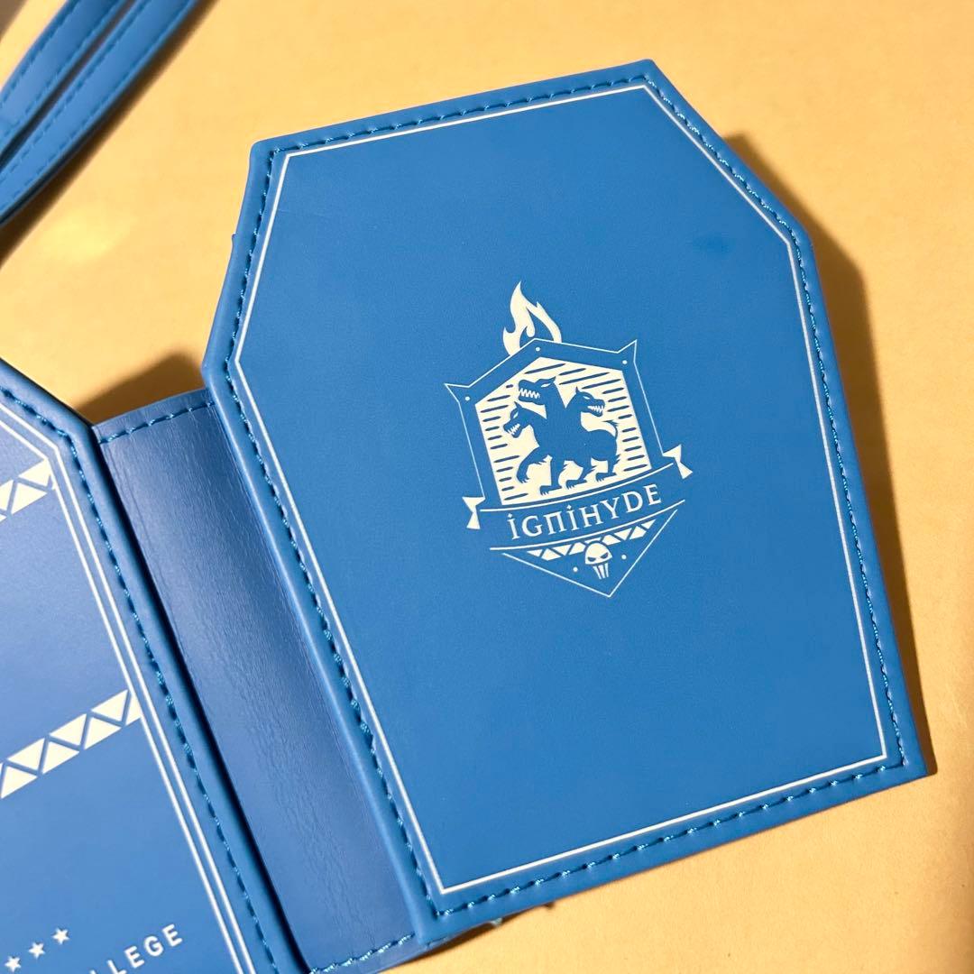 イデア　パスケース ツイステッドワンダーランド　ベルメゾン