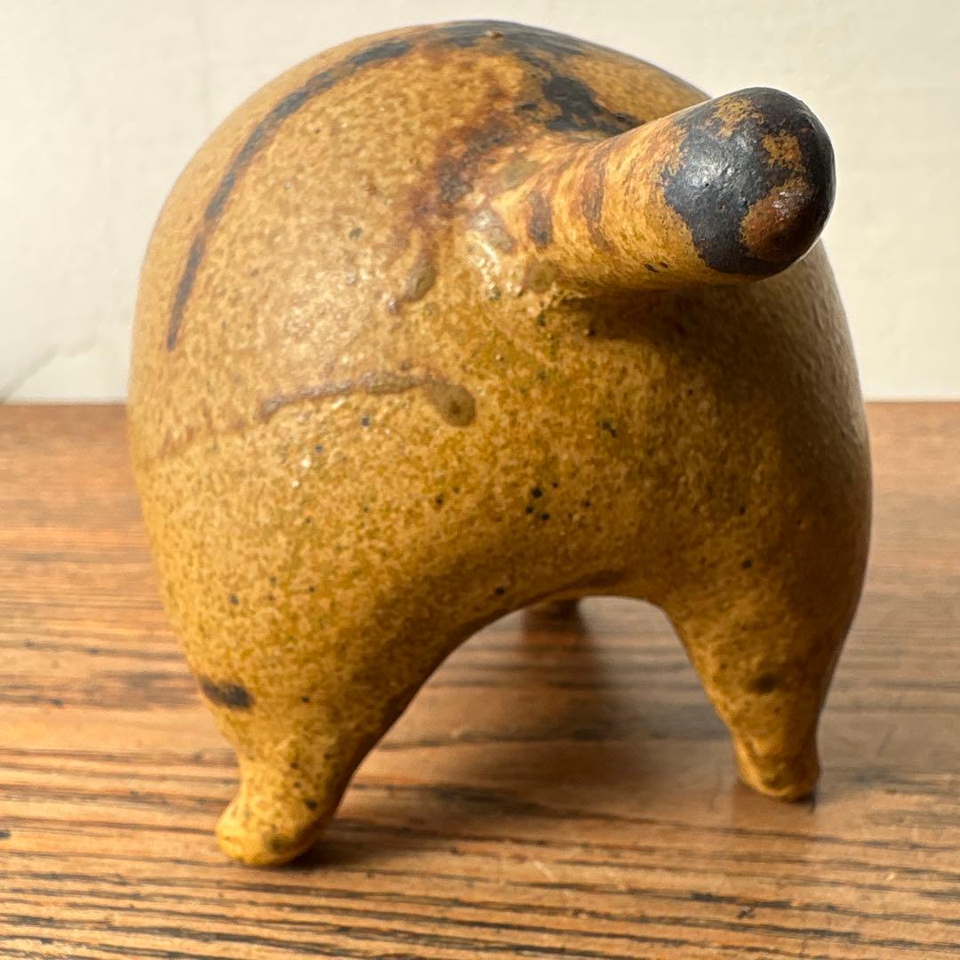 陶芸 太った茶色の虎猫 トラ猫 作家物 短尾 ぼんぼりシッポ 在銘