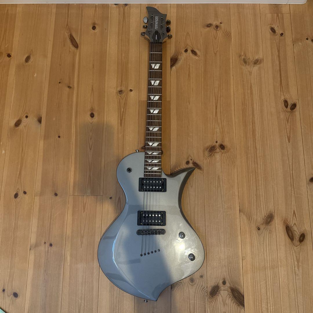 Fernandes Ravelle エレキギター