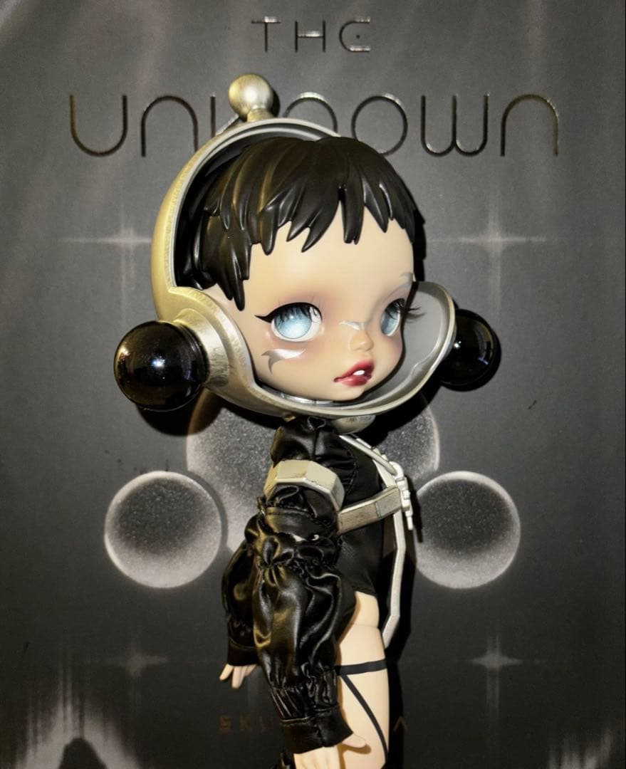 SKULLPANDA The Unknown 1/6 アクションフィギュア
