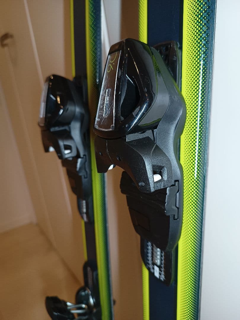 2023 HEAD ヘッド shape V1 ショートスキー 130cm