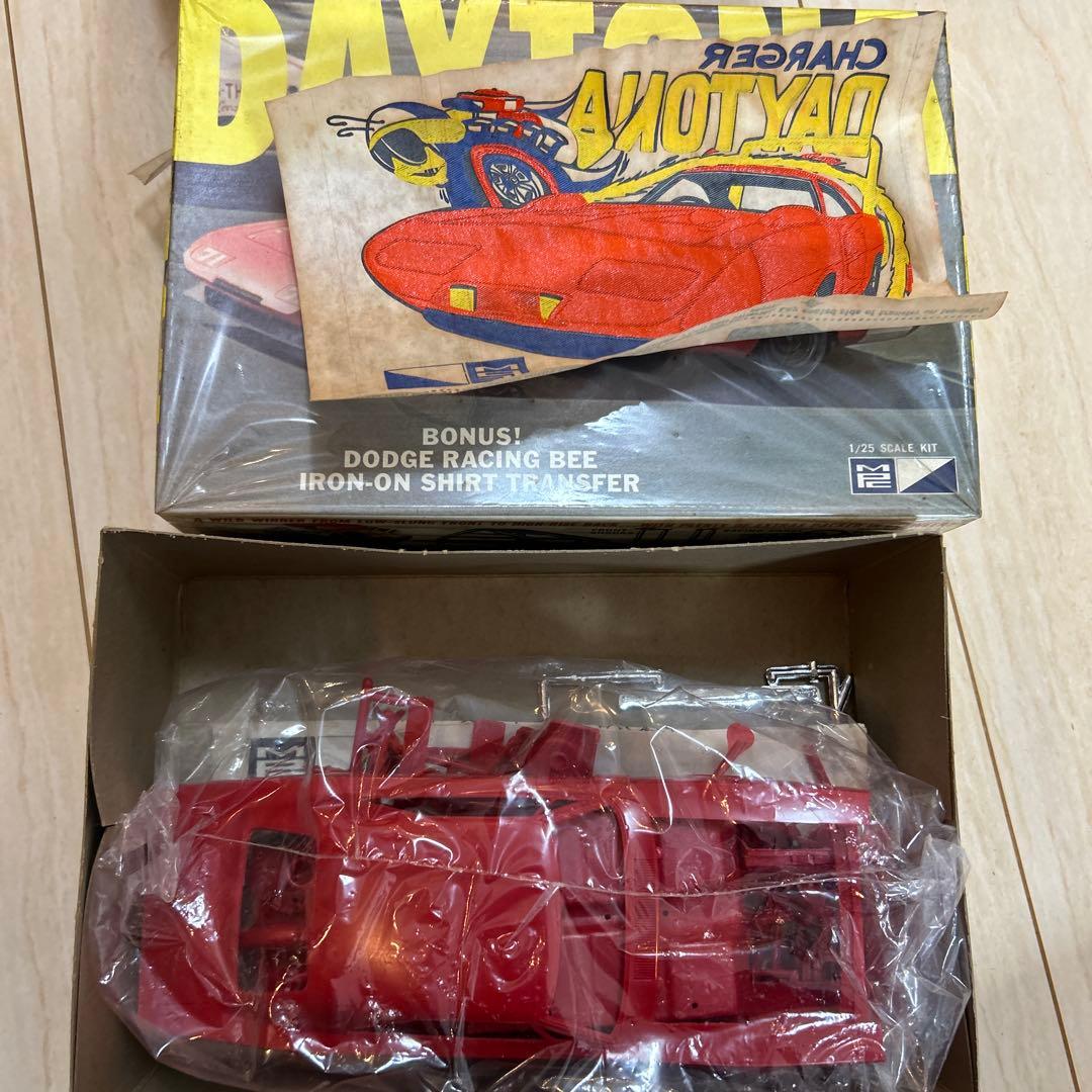 Dodge Charger Daytona 1/25スケールキット