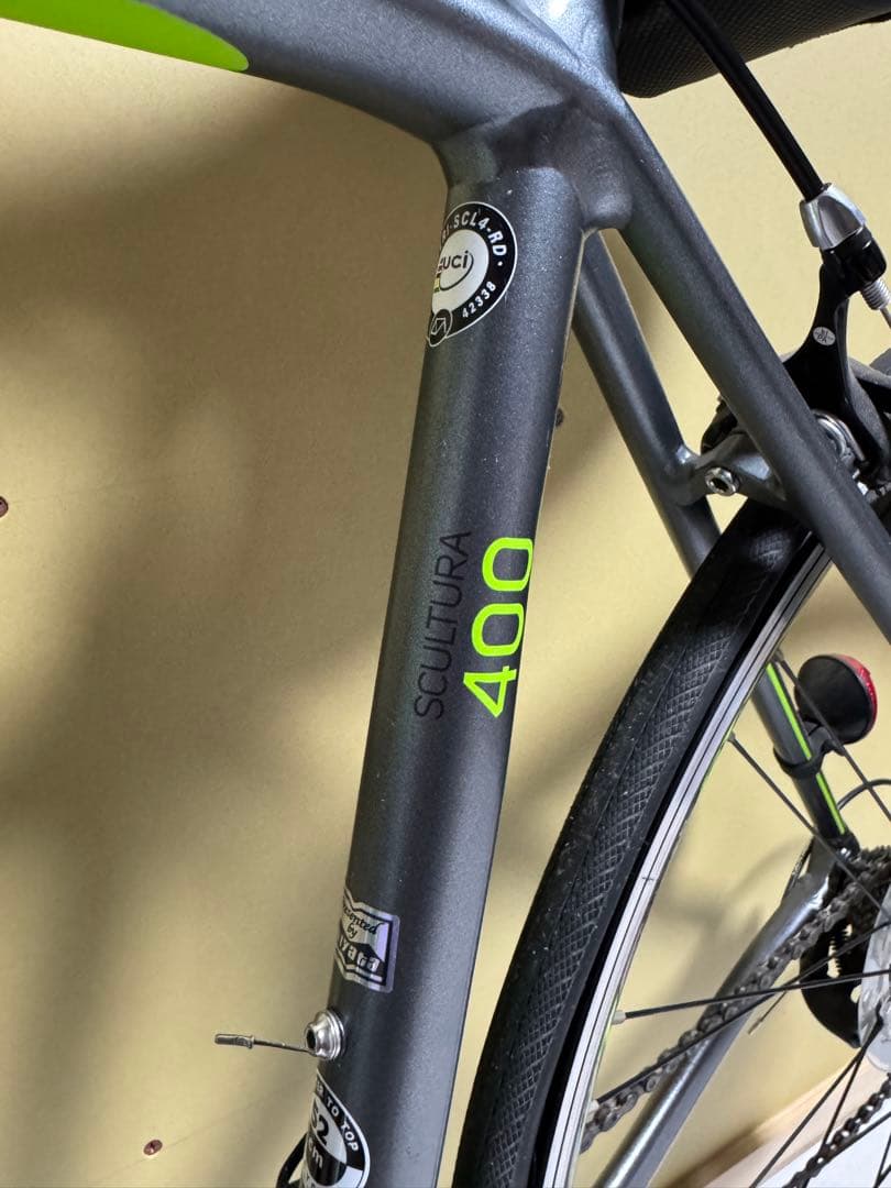 SCULTURA 400 ロードバイク グレー/グリーン