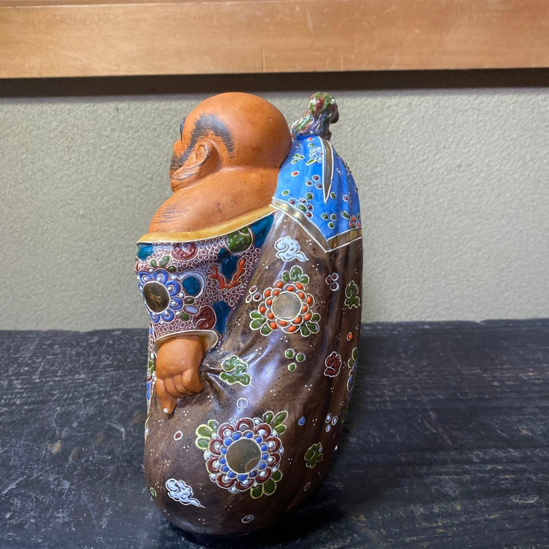 九谷焼　色絵金彩布袋置物