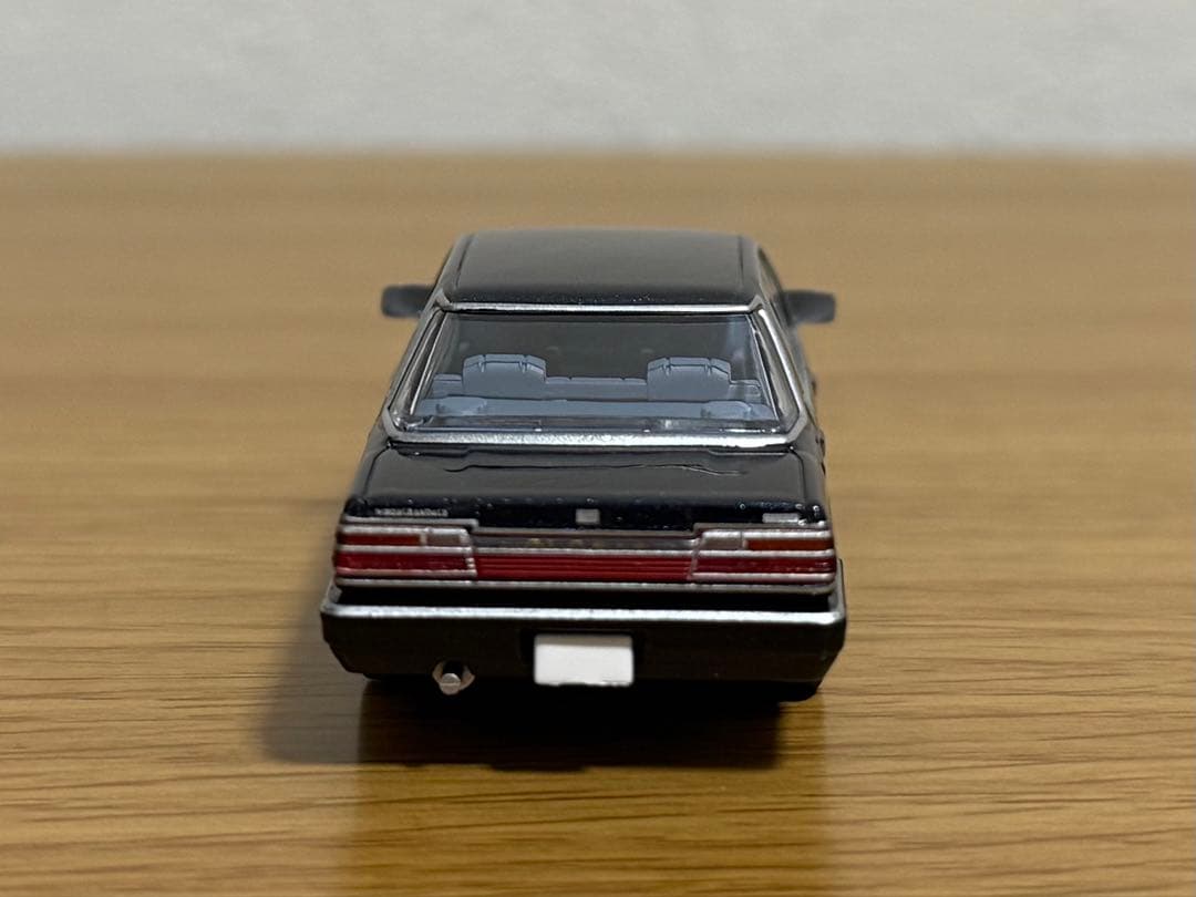 TLVN ニッサン グロリア HT V20 グランデージ 1/64 86年式