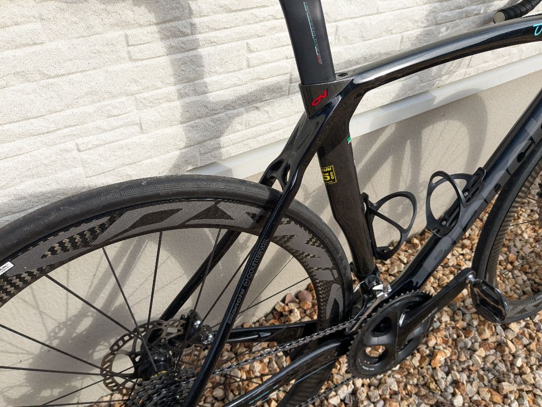 Bianchi　ビアンキ　OLTRE　XR3 DISC サイズ55