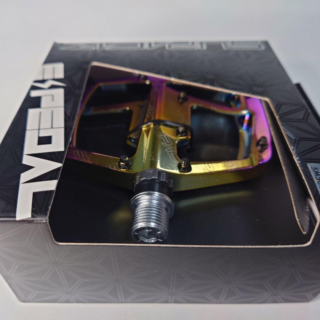 新品未開封 スパカズ ePEDALS オイルスリック フラットペダル