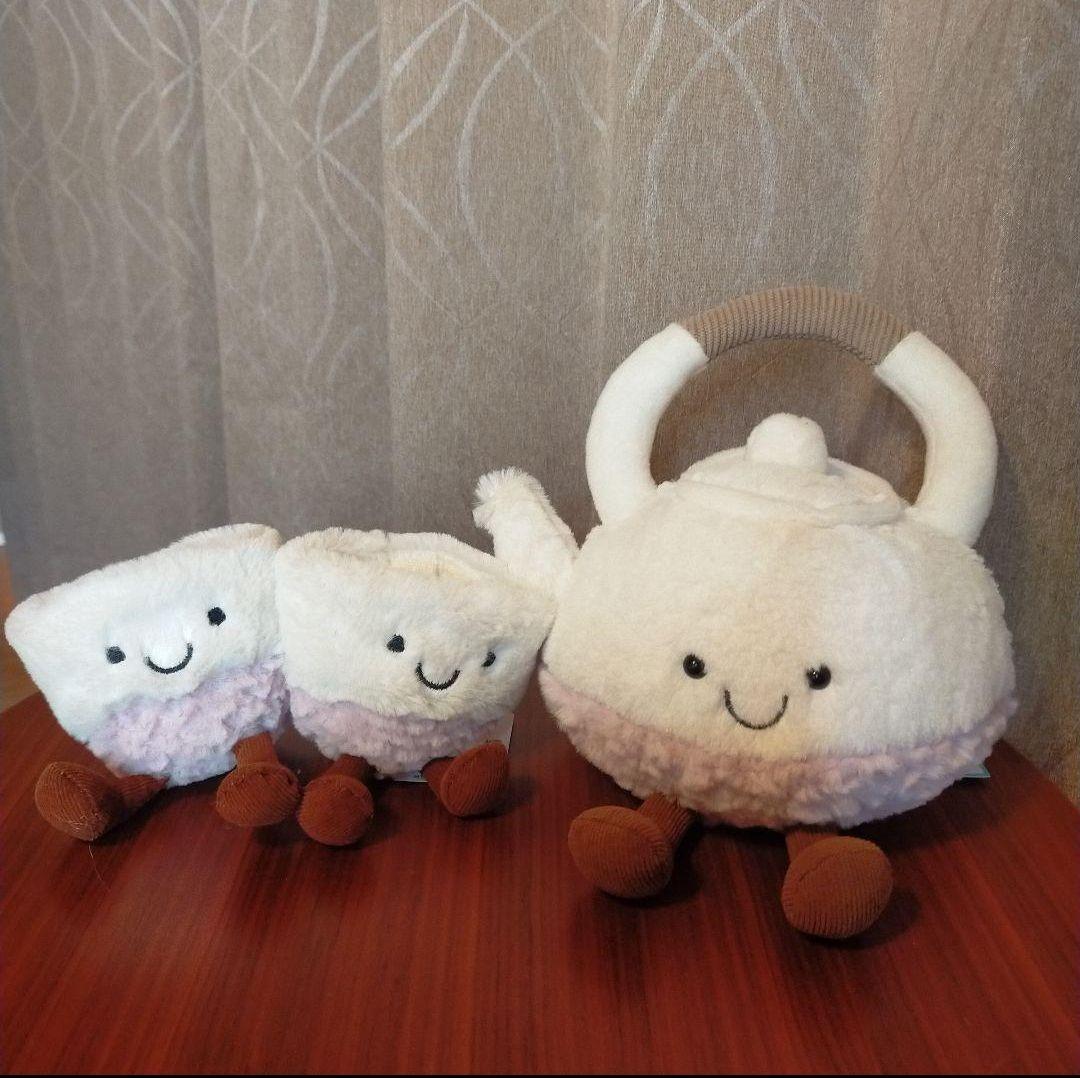 ティーポット型ぬいぐるみとカップセット