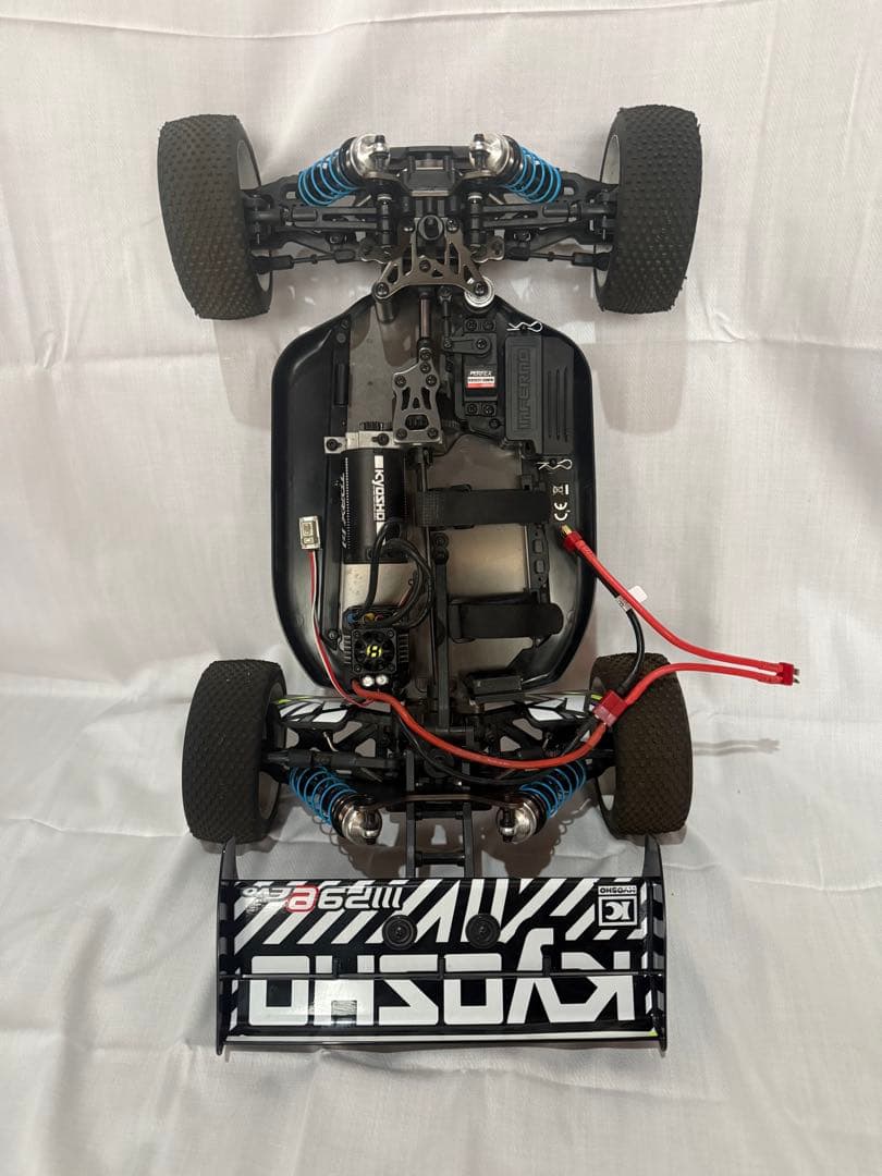 京商　インファーノ　mp9eEvo 電動ラジコン