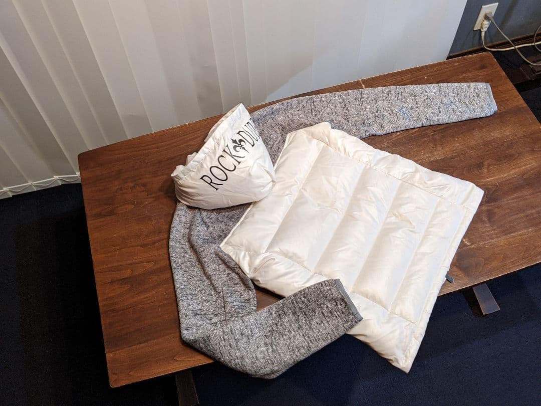 ロックデュード　ダウンジャケット　異素材　ニット　パーカー　ゴルフ　ウェア　白