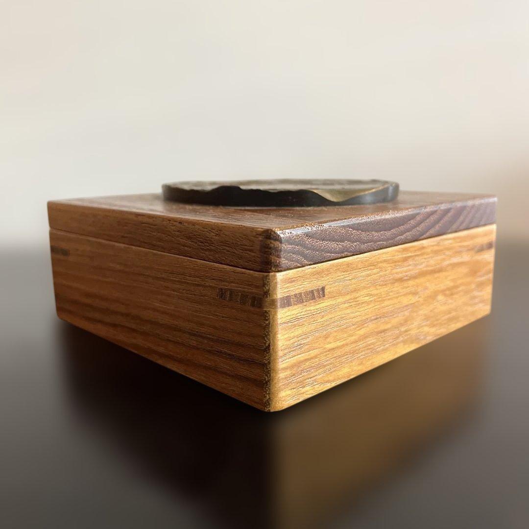 日展参与　彫刻家　三橋國民　彫金　金工　小物入れ　送料無料　総重量496.1g