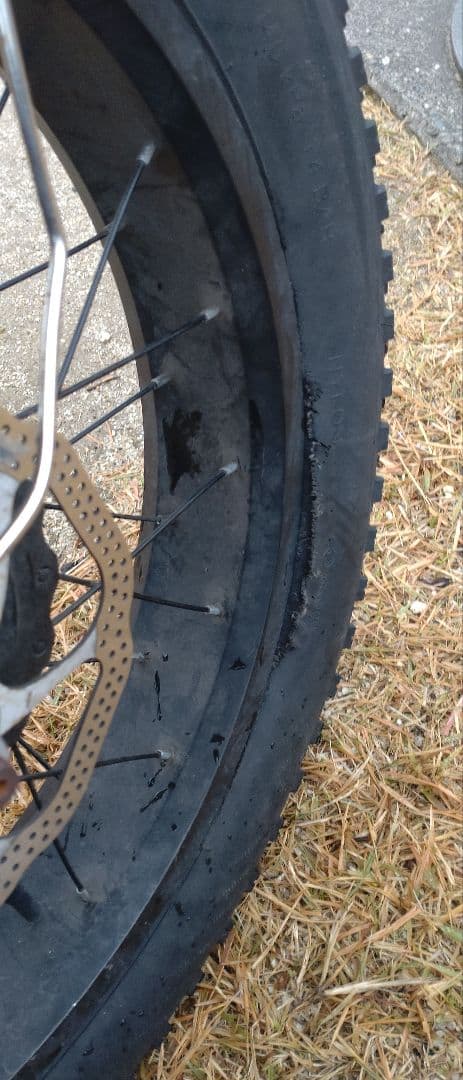 E-BIKE 式電動アシスト自転車 オリーブグリーン ジャンク品 即購入❌️