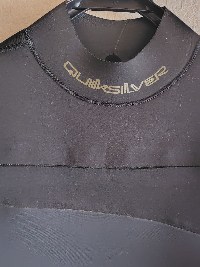 クイックシルバーQuicksilverフルスーツ4×3ミリUSED