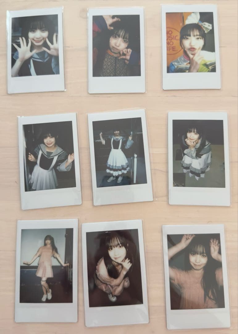 ナルハワールド　チェキ